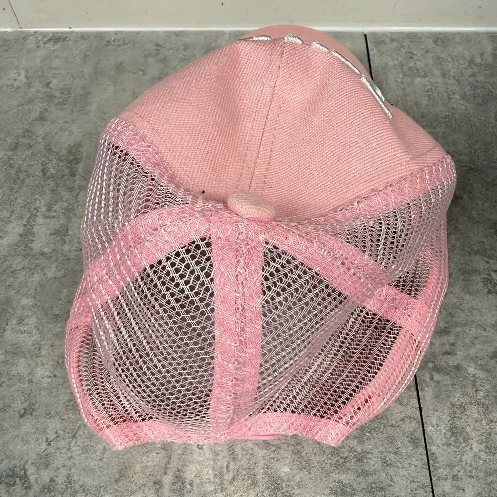 Pink Trump 2024 Cap with Flag Embroidery - Picture 3 of 5